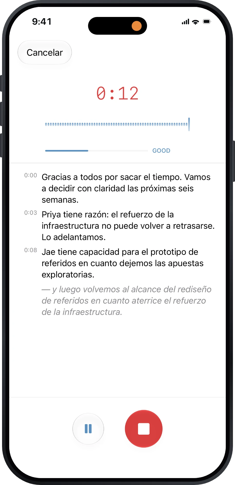 Pantalla de grabación de Précis con transcripción en vivo