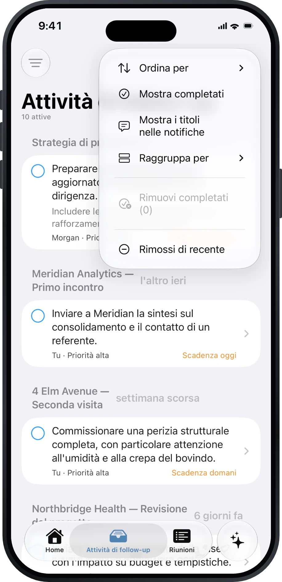 Menu delle attività di follow-up con ordinamento, raggruppamento, attività completate e comandi di recupero